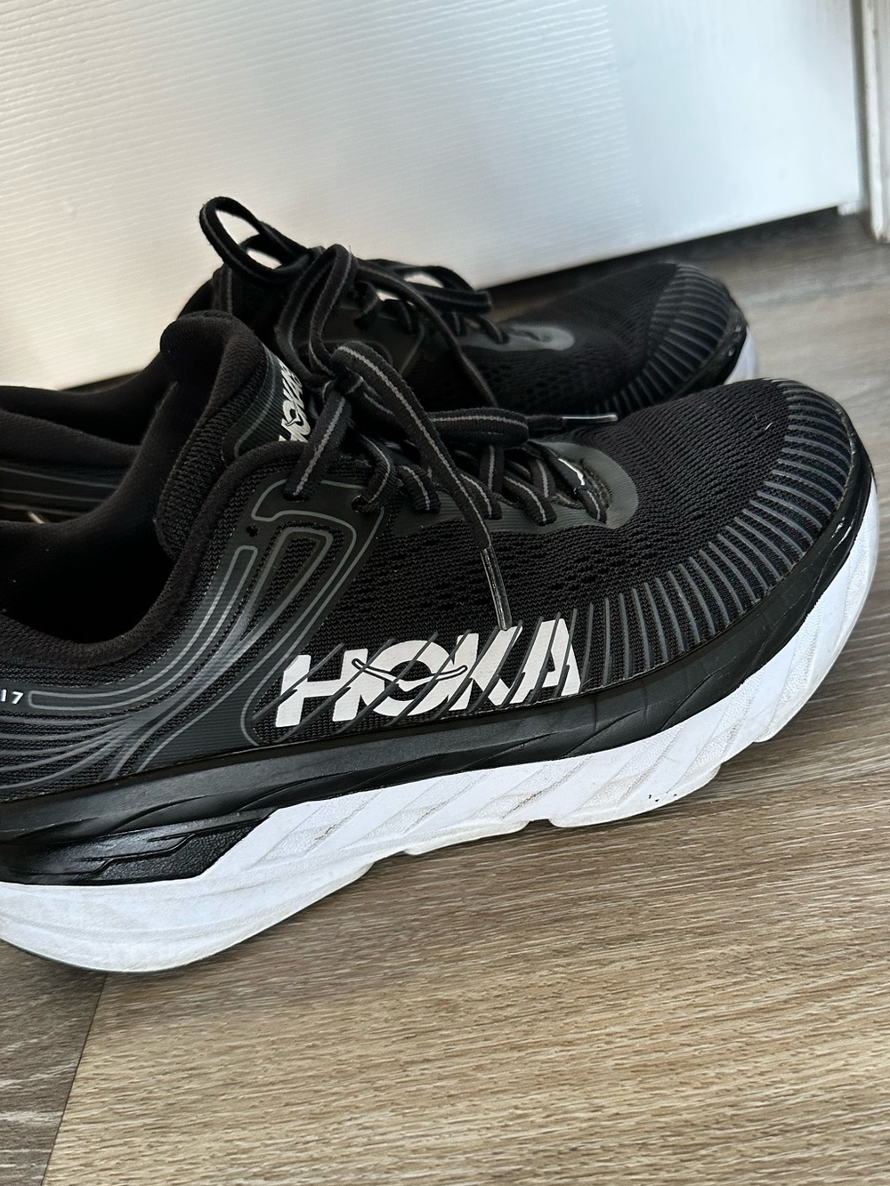 Hoka Bondi 7 Black White womens Running Shoes sneakers 6.5 walking one one - Picture 9 of 14